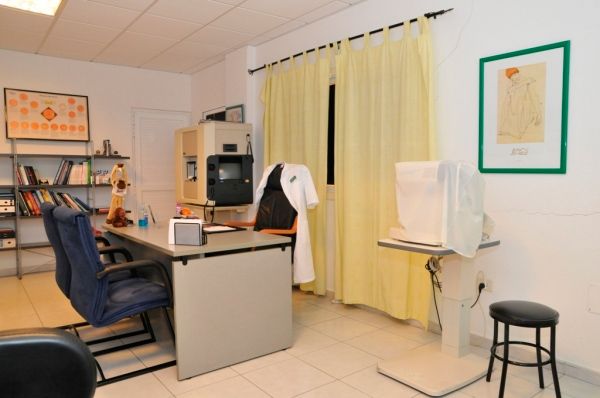 Centro Médico Oftalsur interior de consultorio medico